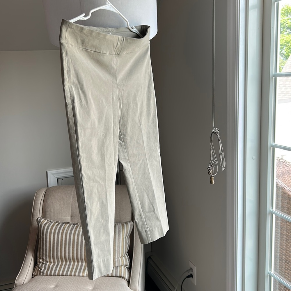White House black market, beige  capri light weight pants stretchy.